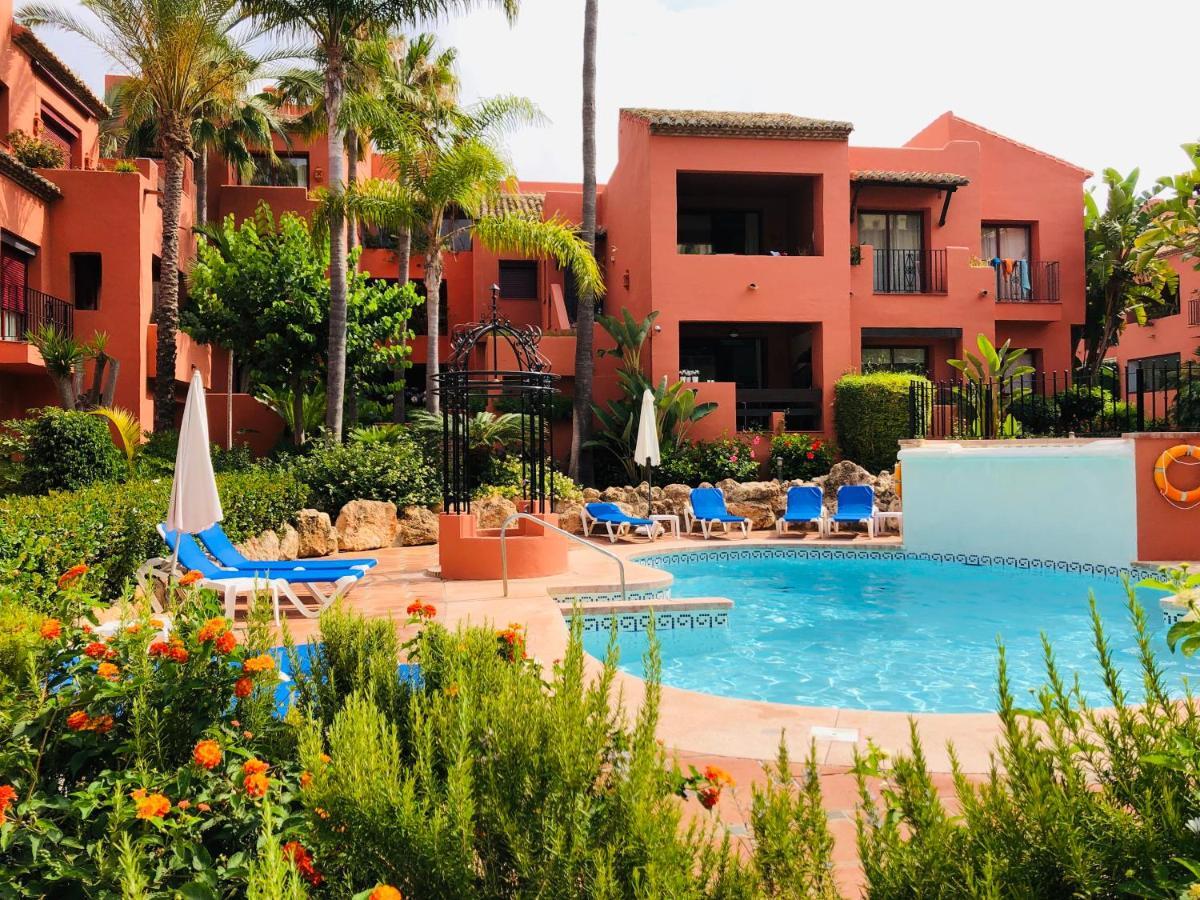 Two-Room Apartment In Elviria Near The Beach With Parking Marbella Exteriör bild